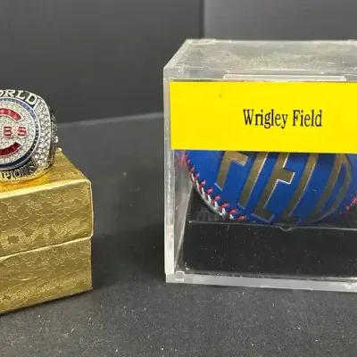 Chicago Cubs Ben Zobrist #18 Replica World Series Ring And Commemorative Wrigley Field Baseball