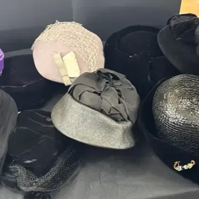 Collection Of 10 Vintage Women’s Millinery And Cocktail Hats 