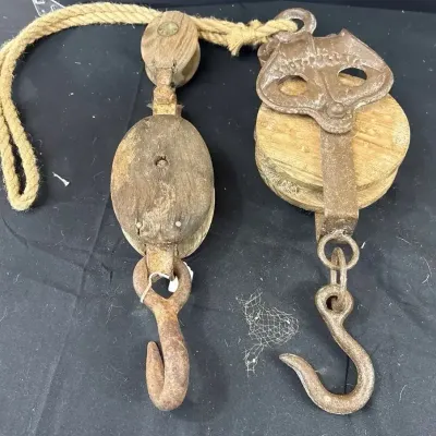 Antique Wooden Block & Tackle Puilley
