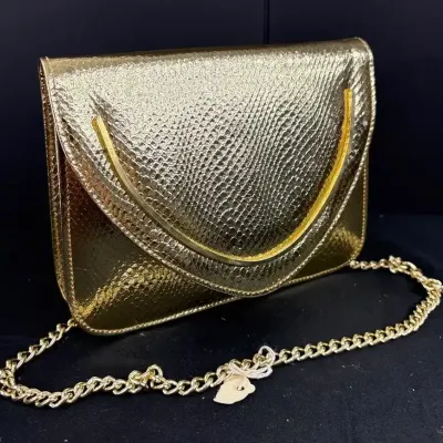 Vintage Walborg Shiny Gold Colored Purse With Chain Style Shoulder Carrier Hong Kong