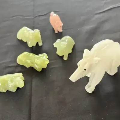 Carved Onyx & Stone Animal Figurine Collection - 7 Pieces 