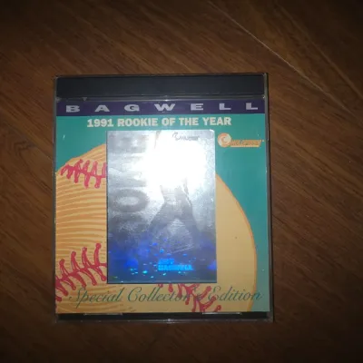Sale Photo Thumbnail #44: Jeff Bagwell 1991 Rookie of the Year Special Collector's Edition set featuring a Holoprism rookie hologram. Produced by MJB Holographics in 1992, housed in a hard plastic protective case. Includes the original Certificate of Authenticity on the back with 