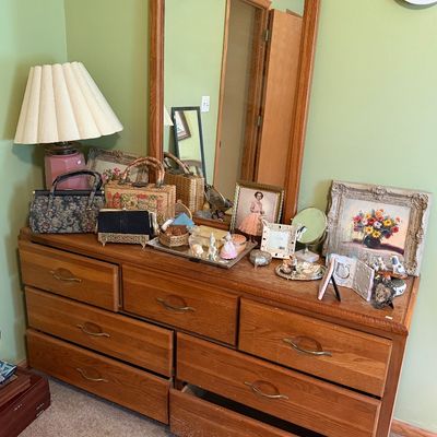 Sale Photo Thumbnail #525