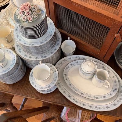 Sale Photo Thumbnail #144