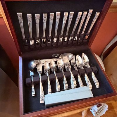Sale Photo Thumbnail #170
