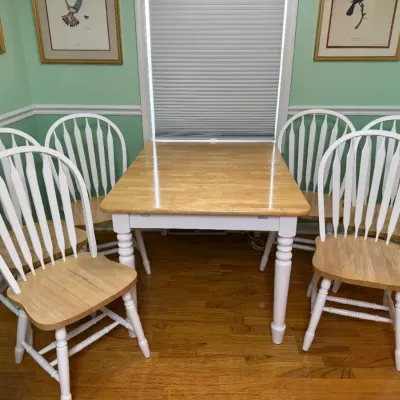 Sale Photo Thumbnail #170: Two-tone dining set featuring a light wood rectangular table top with white painted legs and six matching Windsor-style chairs.
