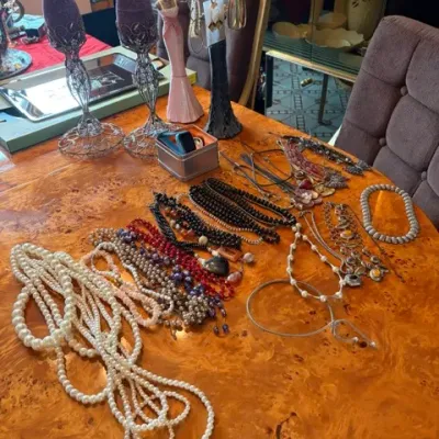 Sale Photo Thumbnail #71