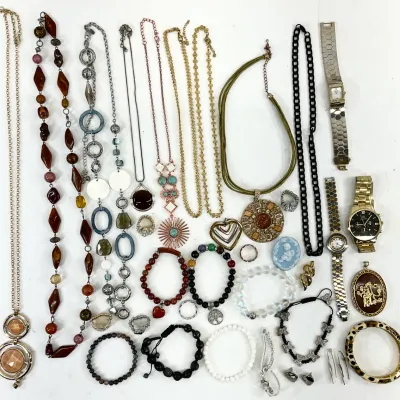 Sale Photo Thumbnail #303