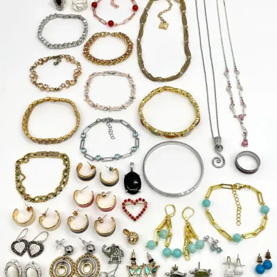 Sale Photo Thumbnail #177