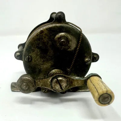 Sale Photo Thumbnail #35: Lot 35 Vintage fishing reel
