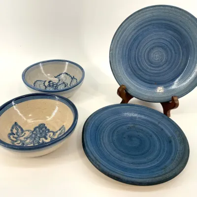 Sale Photo Thumbnail #41: Lot 41: Dorchester Pottery
