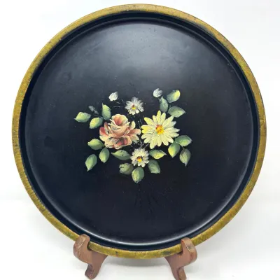 Sale Photo Thumbnail #158: Lot 158 painted tray