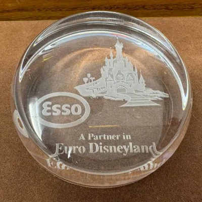 Sale Photo Thumbnail #140: Lot 140 Euro Disneyland paperweight