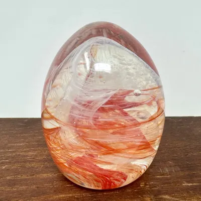 Sale Photo Thumbnail #91: Lot 91: art glass paperweight