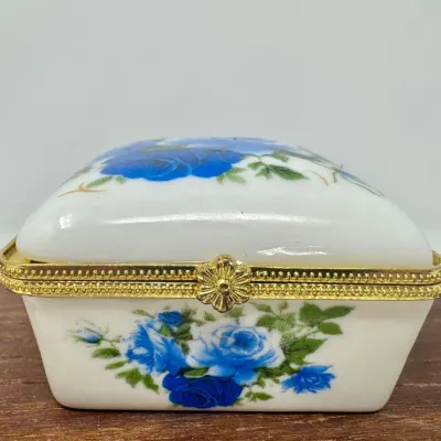 Sale Photo Thumbnail #116: Lot 116