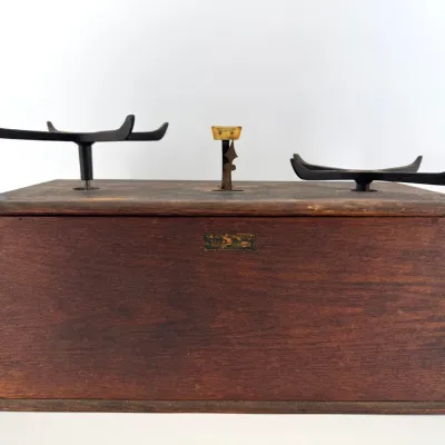 Sale Photo Thumbnail #81: Lot 81: Antique scale