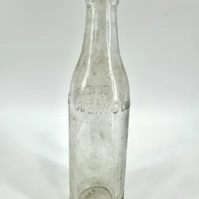 Sale Photo Thumbnail #229: Lot 228 Vintage Avery's Soda of New Britain bottle 