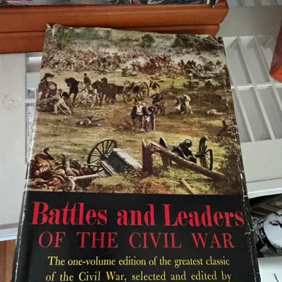 Sale Photo Thumbnail #416: Hardcover copy of 'Battles and Leaders of the Civil War' edited by Ned Bradford, featuring an illustrated dust jacket with edge wear.