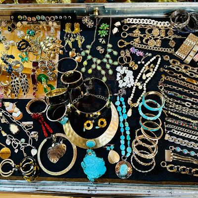 Sale Photo Thumbnail #83