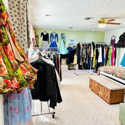 Sale Photo Thumbnail #207