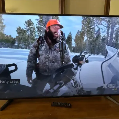 Samsung 55" 4K Smart TV - Model UN55NU6900, Includes Remote & Stand