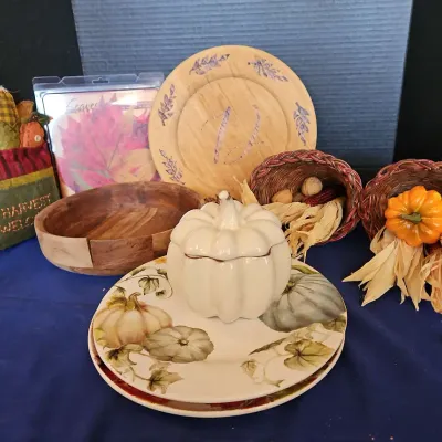 Fall Decor - 2 Cornucopias, Decorative Plates, Bowl, Wood Bowl & Platter, Welcome Sign, Deco Leaves