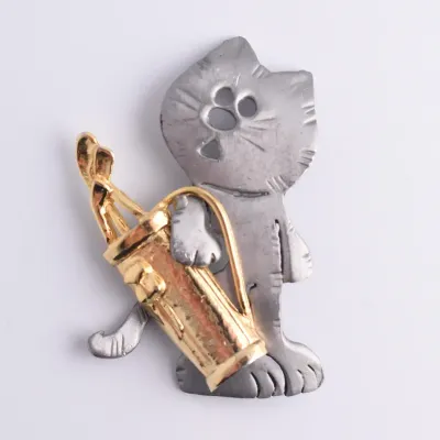UltraCraft, Comedic Golfing Cat Brooch