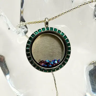 Origami Owl Shadow Box Necklace Harvest Kisses 