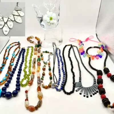 Wonderful Necklace Lot