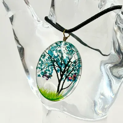 Pressed Flower Pendant Necklace