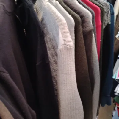 Sale Photo Thumbnail #273