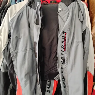 Sale Photo Thumbnail #305