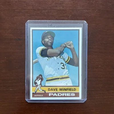 1976 Topps Baseball Card. Dave Winfield - San Diego Padres. Card #160