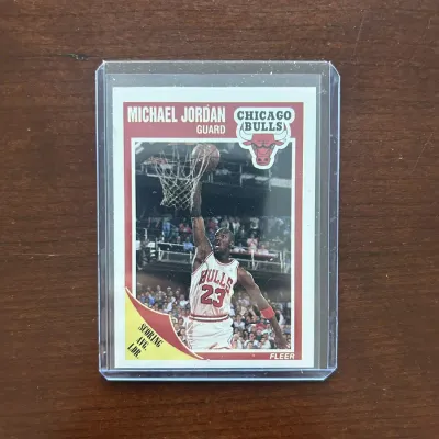1989 Fleer Basketball Card. Michael Jordan - Chicago Bulls. Card #21