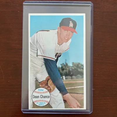 1964 Topps "Giants" Baseball Card. Dean Chance - Los Angeles Angels. Card #16