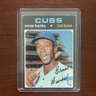 1971 Topps Baseball Card. Ernie Banks - Chicago Cubs. Card #525