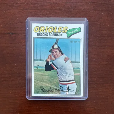 1977 Topps Baseball Card. Brooks Robinson - Baltimore Orioles. Card #285