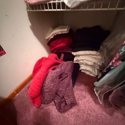 Sale Photo Thumbnail #146