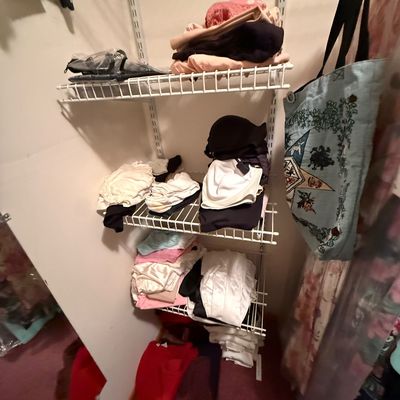 Sale Photo Thumbnail #140