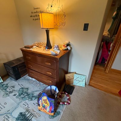 Sale Photo Thumbnail #117