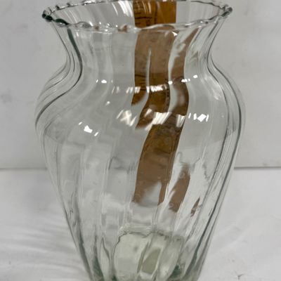 Clear Swirl Glass Vase with Ruffled Rim