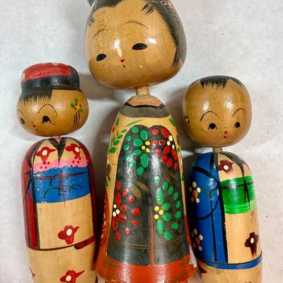 Vintage Japanese Wooden Kokeshi Dolls - Set of 3