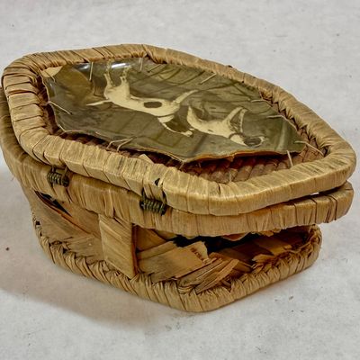 Vintage Small Woven Sweetgrass Basket with Hunting Dogs Image Lid