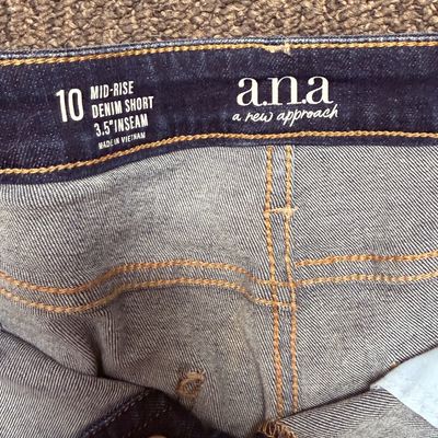 a.n.a Women's Size 10 Mid-Rise Denim Shorts with Cuffed Hems