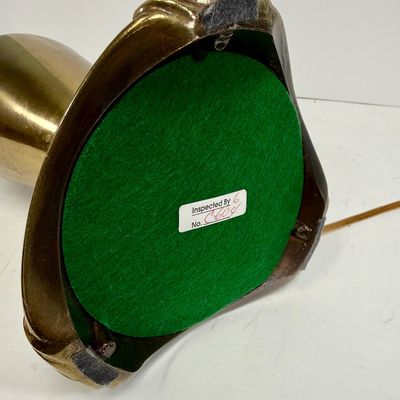 Vintage Hollywood Regency Mid Century Modern Brass Table Lamp with Decorative Base and Finial