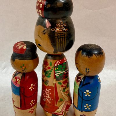 Vintage Japanese Wooden Kokeshi Dolls - Set of 3