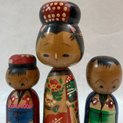 Vintage Japanese Wooden Kokeshi Dolls - Set of 3