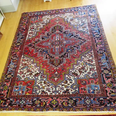 Sale Photo Thumbnail #188: (BID ITEM) 9.10'x7.6' Persian Heriz rug