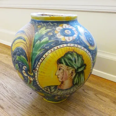 Sale Photo Thumbnail #62: 19th cent. Italian majolica pot