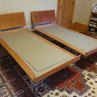 Sale Photo Thumbnail #572: George Nelson for Herman Miller Thin Edge twin beds